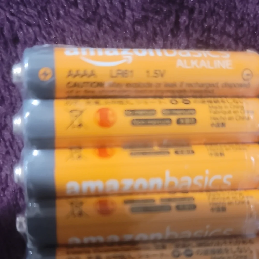 Amazon Basics 8-Pack AAAA Reliable Alkaline Batteries 1.5 Volt( 3 Packs=24 Batt)